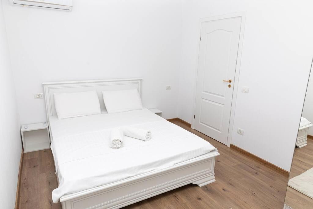 Enescu 3 City Center Flat 蒂米什瓦拉 外观 照片